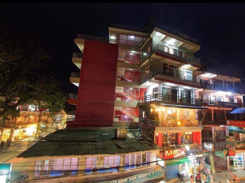 Paila Hostel Lakeside Pokhara Zewnętrze zdjęcie