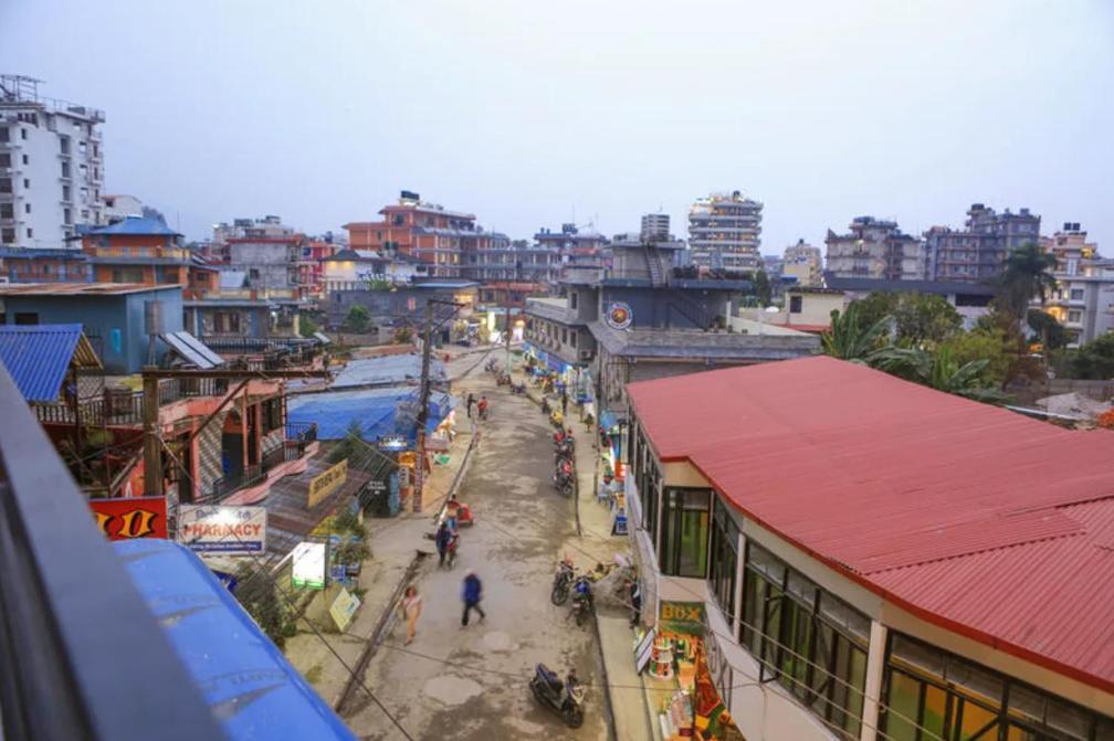 Paila Hostel Lakeside Pokhara Zewnętrze zdjęcie