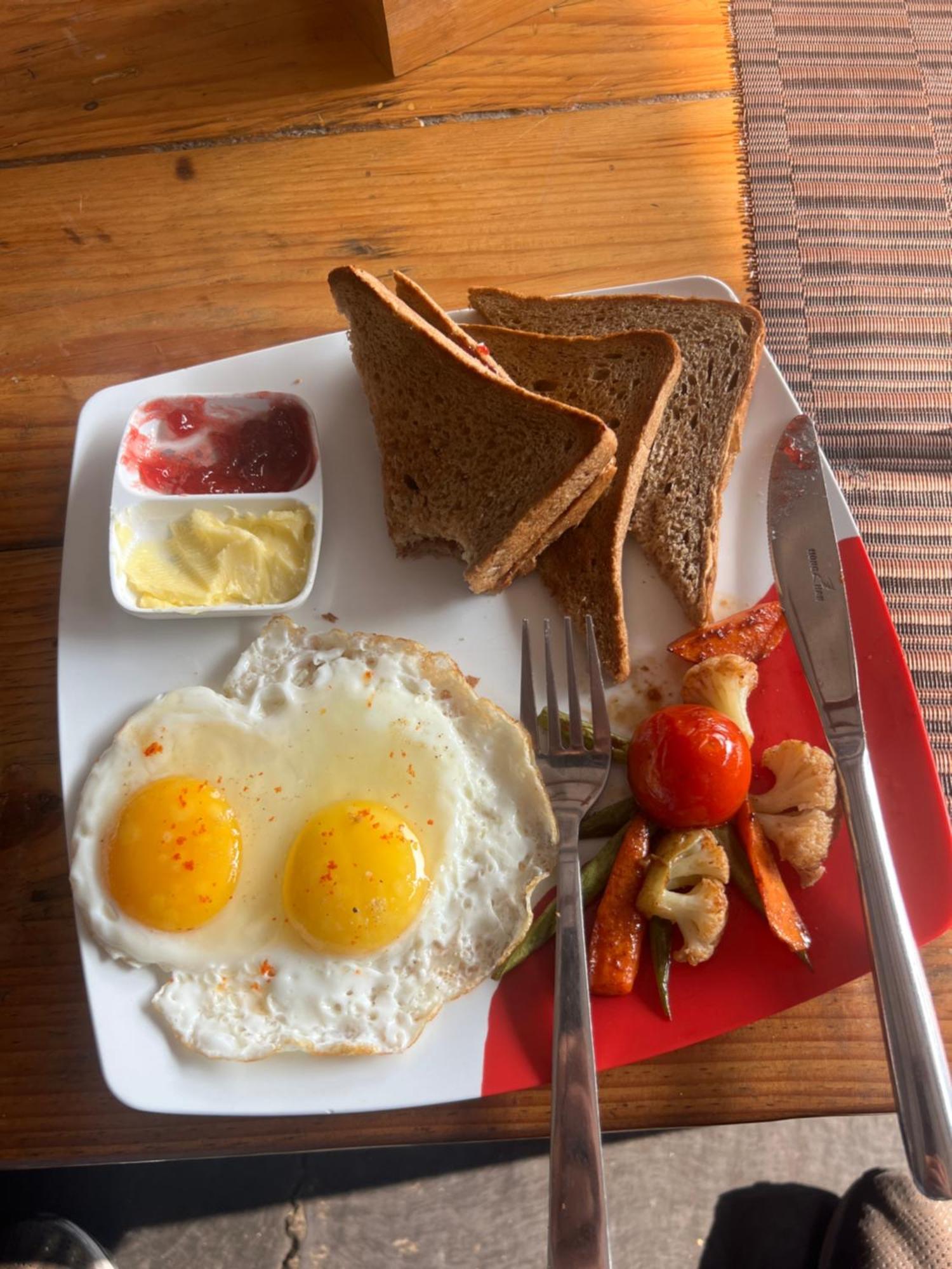 Paila Hostel Lakeside Pokhara Zewnętrze zdjęcie